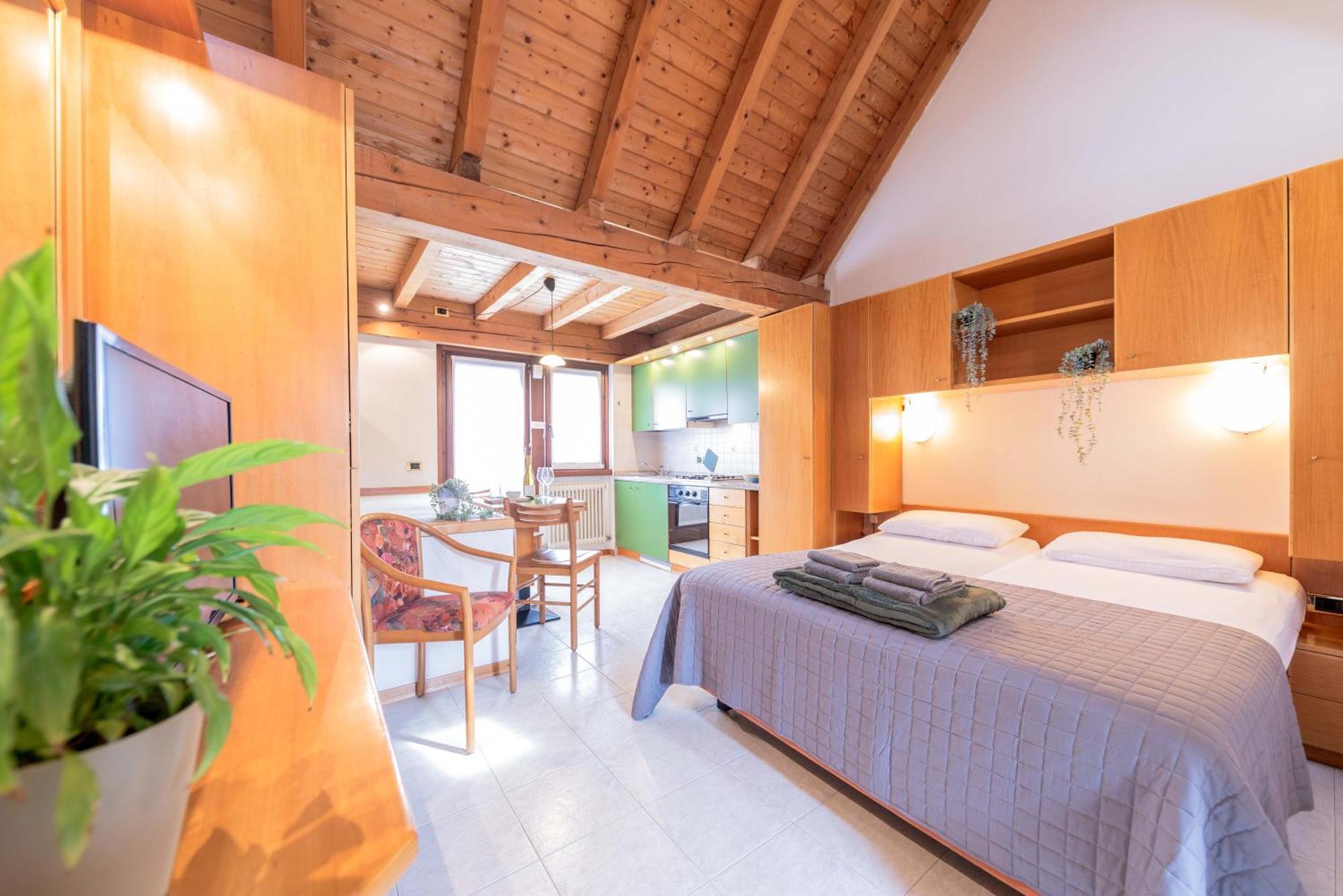 Comano Vacanze Appartamenti Comano Terme Exterior foto